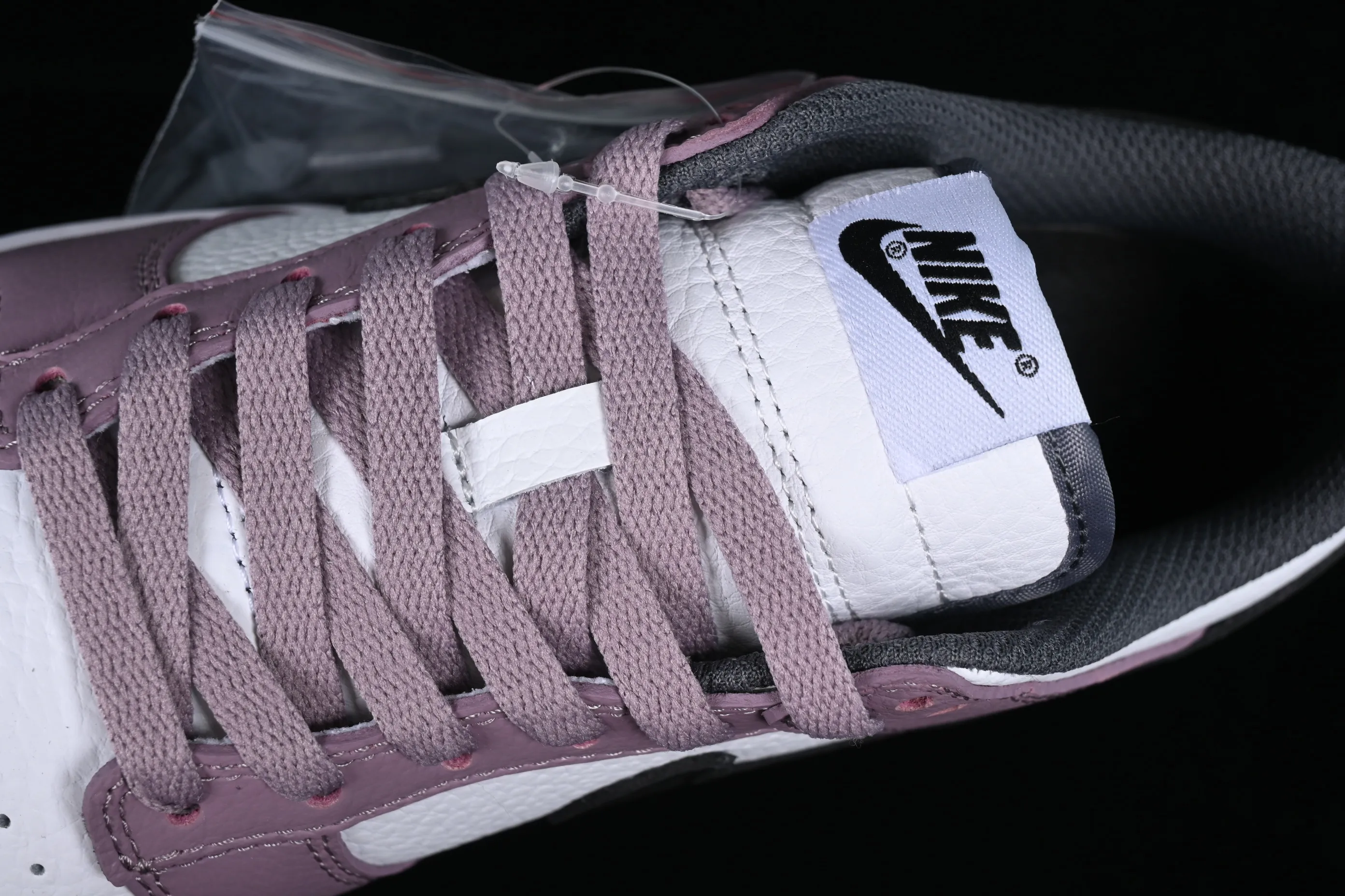 All categories Nk SB Dunk series Nk SB Dunk Low low-top sneakers Z version Nk Dunk Low SP white purple black hook SB low-top sports and leisure sneakers DO7413-991